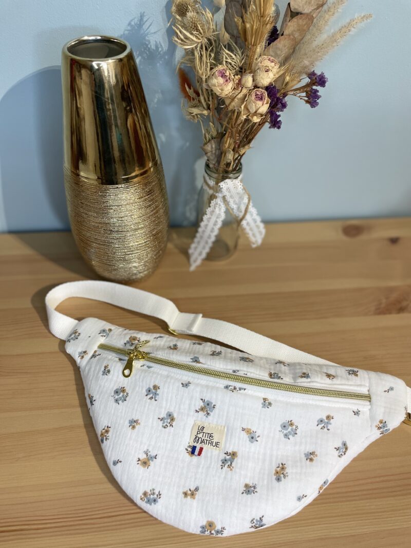 banane standard en double gaze fleur bleu