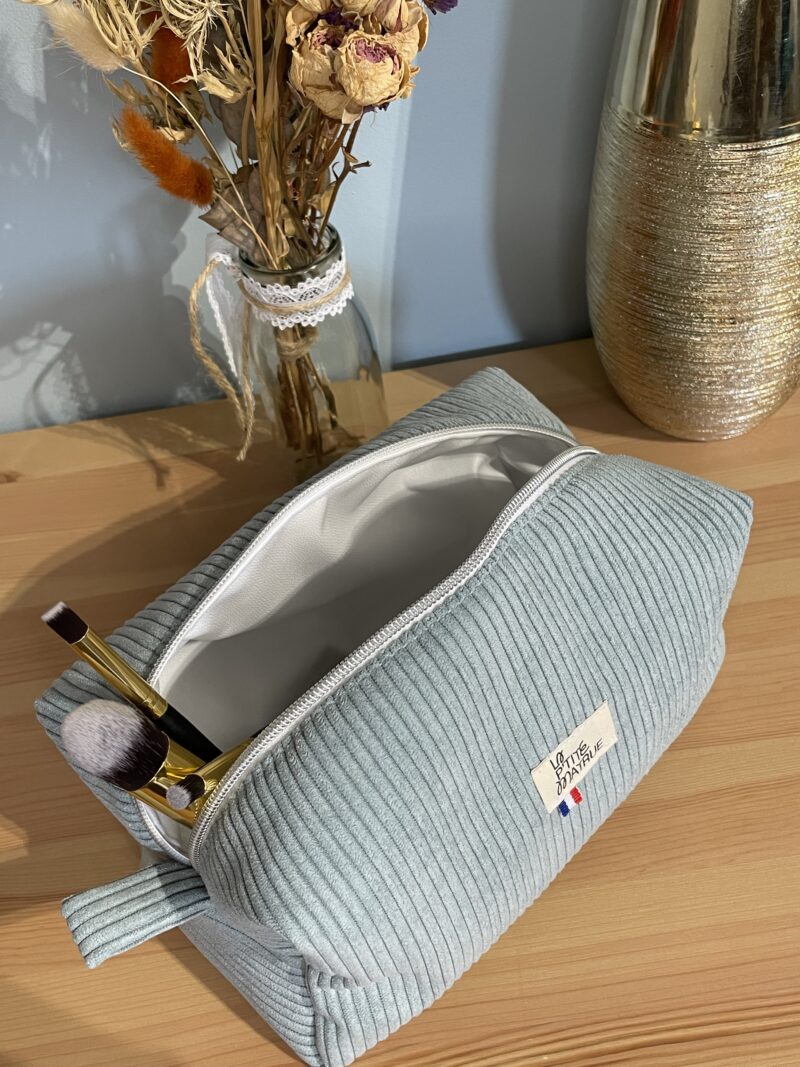 trousse de toilette en velours côtelé bleu