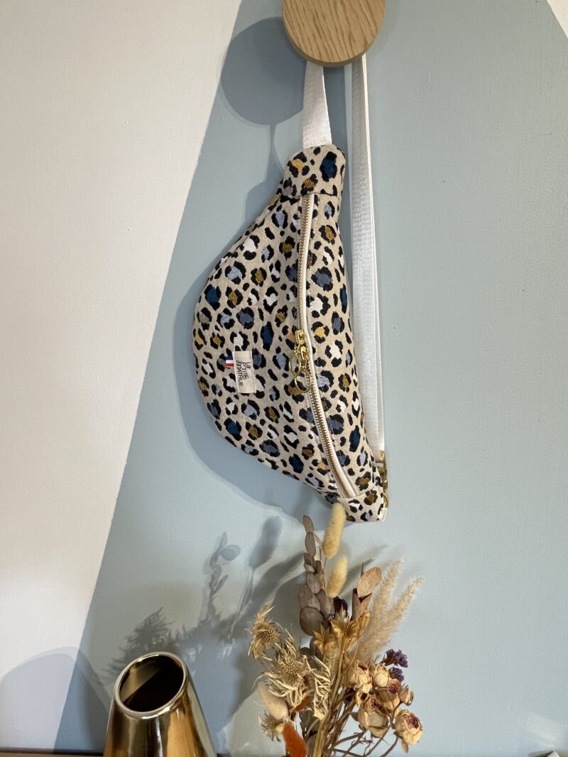 sac banane standard en jacquard leopard