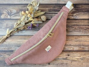 banane grande taille en velours côtelé vieux rose