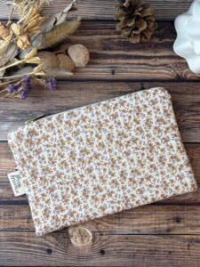 Pochette plate en double gaze de coton fleur camel