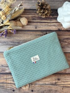 Pochette plate en nid d'abeille vert eucalyptus