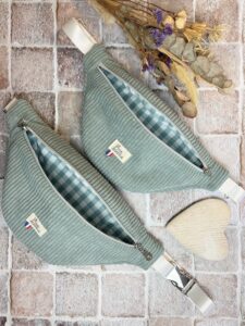 duo bananes matchy mère:fille en velours vert lichen et doublure en coton vichy menthe