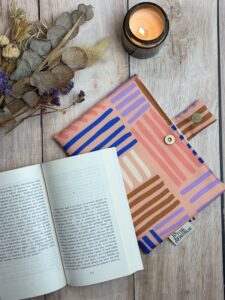 Pochette livre de poche faite main collection Love mum rayure, tissu imperméable
